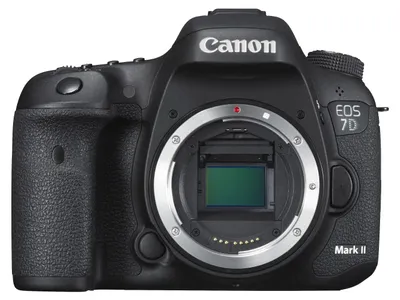 Produktbild von Canon EOS 7D Mark II, 20,2 MP, 5456 x 3632 Pixel, CMOS, Full HD, 820 g, Schwarz
