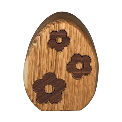 Immagine prodotto di Decorazione pasquale a forma di uovo in legno realizzata a mano | Rovere e noce | Fiori