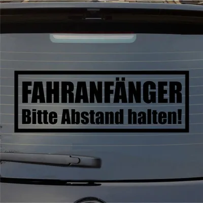 Produktbild von Heckscheibenaufkleber Fahranfänger Bitte Abstand halten 55x19 cm Schwarz Matt Auto Aufkleber Sticker