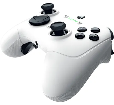 Zdjęcie produktu dla Razer Wolverine V3 Pro, Gamepad, PC, Xbox Series S, Xbox Series X, Analogowy, Bezprzewodowy, USB, Biały
