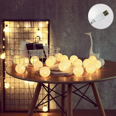 LED-Lichterkette, 20 Baumwollkugeln, 4 m, USB, warmweiß