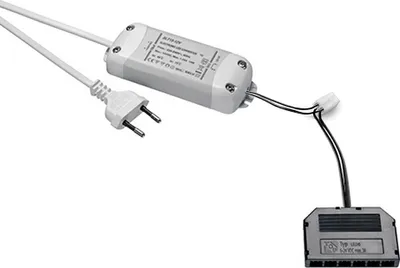 Produktbild von LED Netzteil 20 Watt mit Anschluß für Hauptschalter und 6-Fach LED Verteiler / Netzteil / Trafo / LED Trafo