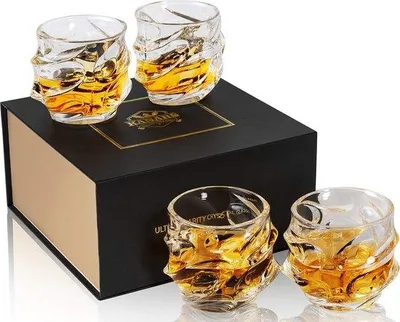 Productafbeelding van Unyqoos® Kristall-whiskyglazen, set van 4 – loodvrije cognac-, martini- en cocktailglazen, 320 ml, transparant, vaatwasmachinebestendig, 8x8x9 cm