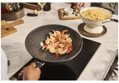 Produktbild von BALLARINI Wok, 28 cm | Aluminium | ceraforce