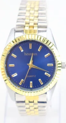 Produktbild von Rötting Design Herrenuhr Quarz aus der Collection "heureux" goldfarbene Lünette blaues Ziffernblatt