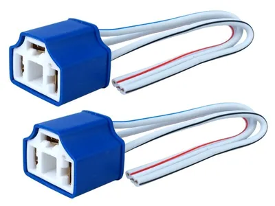 Produktbild von Lampenfassung H4 gerade, Keramik, 15cm Kabel, 2 Stk