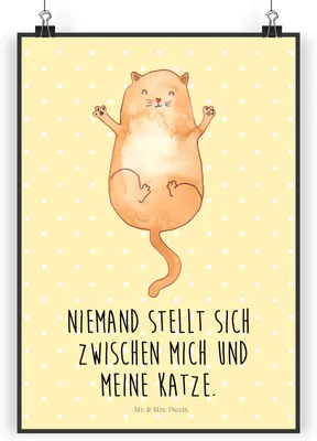 Produktbild von Mr. & Mrs. Panda Bild Katze Umarmen DIN A3 - Gelb Pastell - Geschenk, Cat, Cats, Posterdruck, Kunstdruck, Familie, Katzen, drucke, Plakat, wanddeko