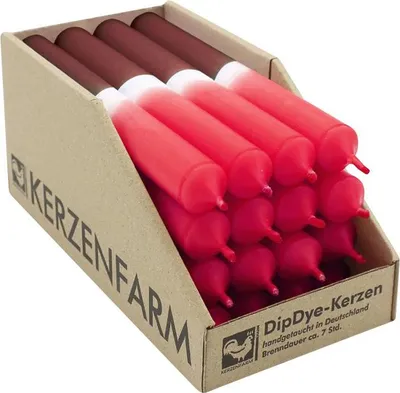 Produktbild von DIP DYE Stabkerzen aus Paraffin, 180/22 mm, Weihnachtsrot-Dunkelrot, KERZENFARM HAHN, Brenndauer ca. 7h, 16 Stück pro Verpackung