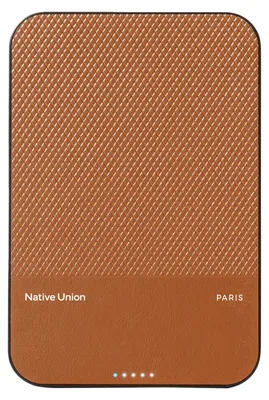Obrázek produktu pro Native Union (Re)Classic Magnetic Power Bank Qi2 5000mAh -Tan