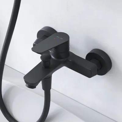 Productafbeelding van AM.PM Badkraan, badmengkraan, zwart, eenhendelmengkraan, wandmontage, badkamer, messing, badkranen