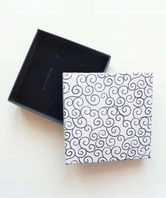 Immagine prodotto di scatola nera confezione regalo bianca 8,5 x 8,5