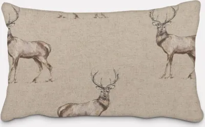 Produktbild von SCHÖNER LEBEN. Kissenhülle Fryett`s Landhaus Hirsch natur braun Größe 60x80cm (HxB) 60x80cm (HxB) Größe