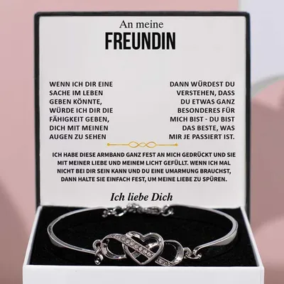Image de À mon amie - Garde-moi toujours dans ton cœur Bracelet pour femme - Bijoux Bracelet - CHLOE_HEARTBRACELET