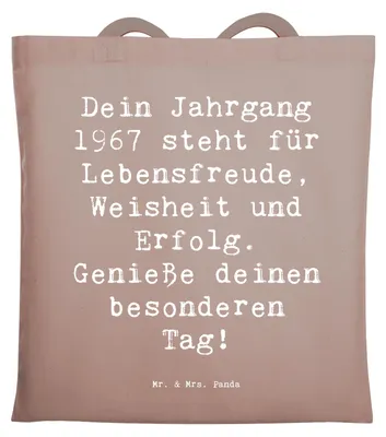 Produktbild von Mr. & Mrs. Panda Stoffbeutel Spruch 1967 Geburtstag - Braun Pastell - Geschenk, Tasche, Alter, Shopping, Glückwunsch, Erfolg, Laptoptasche, Geboren, Jubiläum, Weisheit