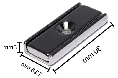 Produktbild von Neodym Magnet mit Bohrung Senkung - Extra Starke Topfmagnete 30mm x 13,5mm - 13 KG Zugkraft - Flachgreifer Quader mit M3 - Senkbohrung [2 Stück]