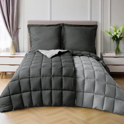 Obrázok produktu pre Kompletná súprava obliečok na prikrývku a vankúše, 4-dielna: 2 obliečky na prikrývku (135 x 200 cm) a 2 obliečky na vankúše (80 x 80 cm) – sivá farba