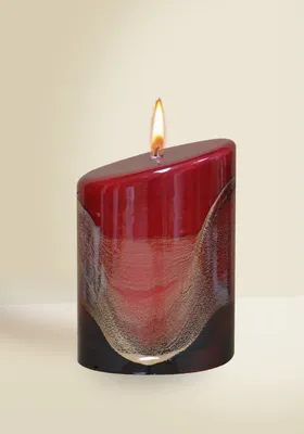 Produktbild von Designkerze Lotos Ovalkerze Dunkelrot 130 x Ø 90 mm, 1 Stück