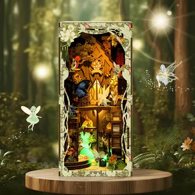 Produktbild von Secret World of the Forest Diorama Book Nook