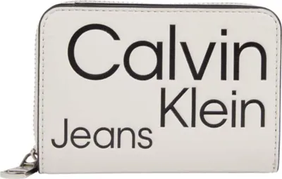Zdjęcie produktu dla Styl w małym wydaniu – Calvin Klein