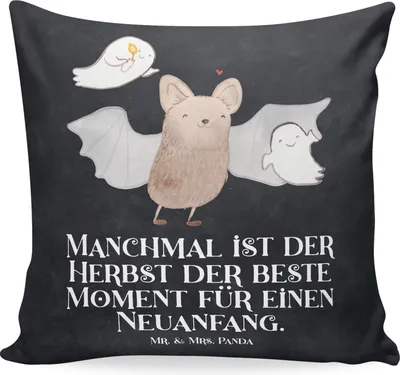 Produktbild von Mr. & Mrs. Panda Sofakissen Fledermaus Gespenster - Kreidetafel - Geschenk, Polster, kuschelkissen 40x40, Zierkissen, Halloween Deko, Kissen, Dekoration, Sofa, zier