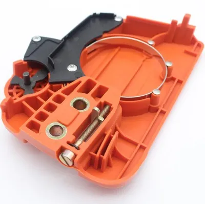 Productafbeelding van Koppelingdeksel voor Husqvarna modellen 235, 235E, 236, 236E, 240, 240E, 525, 62, 89-01