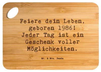 Produktbild von Mr. & Mrs. Panda Schneidebrett Spruch 1986 Geburtstag - Transparent - Geschenk, Jahrgang, geboren, Hackbrett, Geburtstagsgeschenk, Frühstücksbrett, Holzbrett, Alter