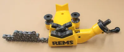 Immagine prodotto di Rems AQUILA WB (Ketten-Rohrspannstock Werkbank, ? 10-165 mm) 120250 R