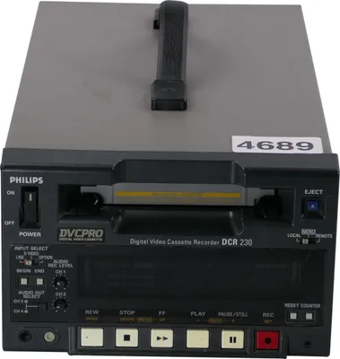 Produktbild von Philips DCR230 | Portable DVCPRO M-cassette Recorder