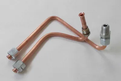 Immagine prodotto di Linea dell'olio individuale dal serbatoio al regolatore sul riscaldatore dell'olio secondo la sagoma