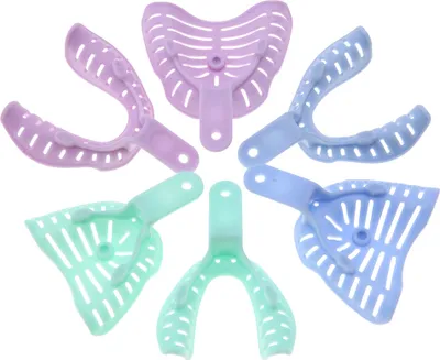Image de porte-empreintes dentaires en plastique de couleurs variées (6 pièces)
