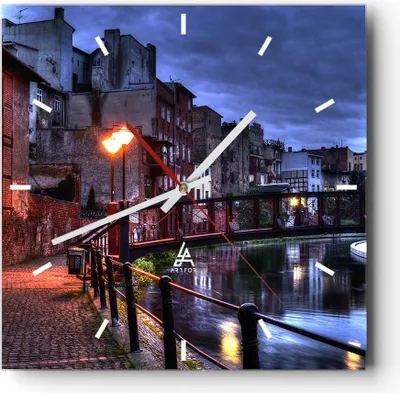 Produktbild von Wanduhr - Quadrat - Glasuhr - Architektur Altstadt Stadt Fluss - 30x30cm - Schleichendes Uhrwerk - Lautlos - zum Aufhängen bereit - Dekoration Modern - Wanddekoration aus Glas - C3AC30x30-0500