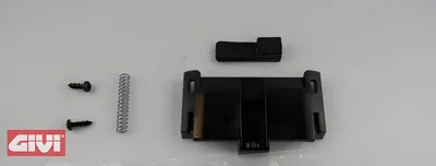 Image de Système de fermeture GiVi monté sur le couvercle de la valisepour B33 / 37 / 47 / V47 / V40 / B360