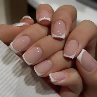 Image de Ongles artificiels courts, carrés, couleur nude, lot de 24 pièces avec colle, rose et blanc