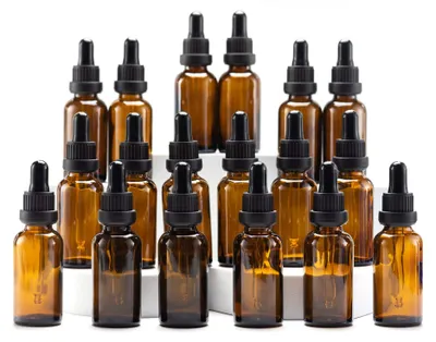 Immagine prodotto di Flacone in vetro ambrato da 30 ml con contagocce, ideale per oli essenziali