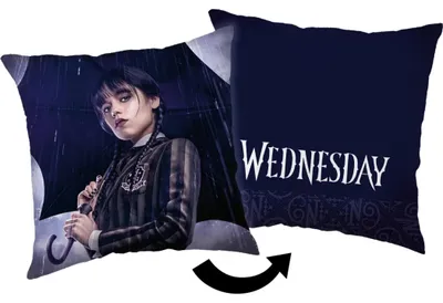 Imagen del producto de Almohada Wednesday (1 unidad). Cojín decorativo de alta calidad con impresión digital a doble cara