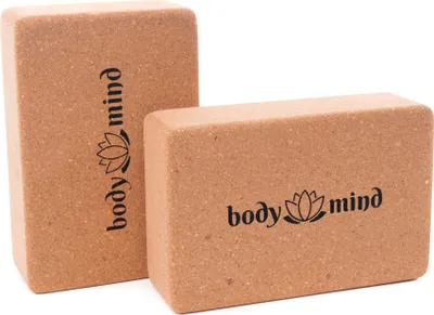 Produktbild von Body & Mind Yoga Block aus Natur Kork 2er Set - Rutschfester & umweltfreundlicher Yogaklotz für Yoga, Pilates & Fitness - Premium Yoga Zubehör