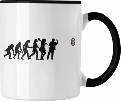 Produktbild von Trendation - Dart Tasse Dartpfeil Evolution Spruch Männer Dart-Spieler Geschenkidee (Schwarz)