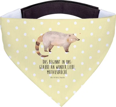 Produktbild von Mr. & Mrs. Panda Hund Halstuch Nasenbär - Gelb Pastell - Geschenk, Hundehalstuch, Tuch, Rüsselbär, Für Hunde, Lustige Sprüche, Bär, Nasenbären