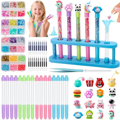 Immagine prodotto di Kit per creare penne personalizzate. Set di 60 accessori per creare penne, ideale per bambini dai 6 anni in su. Perfetto per attività creative, feste di compleanno e come giocattolo