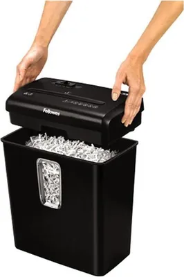 Produktbild von Fellowes Aktenvernichter Powershred® P-30C, 6 Blatt Partikelschnitt (P-4), für Zuhause; 6008101