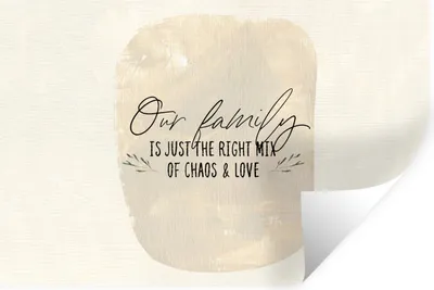 Produktbild von MuchoWow® Wandtattoo Wandsticker Wandaufkleber Zitate - Familie - Unsere Familie ist genau die richtige Mischung aus Chaos und Liebe - Sprüche 60x40 cm Selbstklebend und Repositionierbar - Wierderverwendbar - Selbstklebend