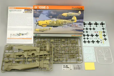 Produktbild von Eduard Plastic Kits Bf 109E-3 Profipack 3903002