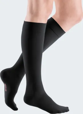 Produktbild von mediven elegance Kompressionsstrumpf, AD, Kl.2, mit Spitze>>>>Farbe: schwarz Gr. IV