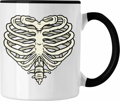 Produktbild von Trendation - Skelet Tasse Herz Geschenk Totenkopf Valentinstag Kaffeetasse mit Herz aus Skelett (Schwarz)