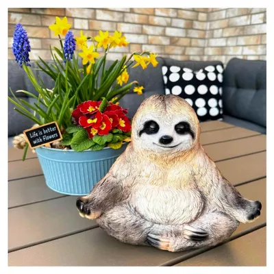 Produktbild von Dekofigur Yoga Faultier in Meditation - Gartenfiguren für Innen und Außen - 21 cm groß