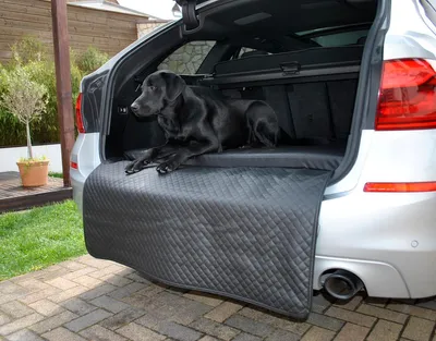 Produktbild von Hundebett Kofferraum Matte Schwarz L (100x90x5x60cm) Luca Autoschondecke Kunst Leder Autositz Schutzdecke
