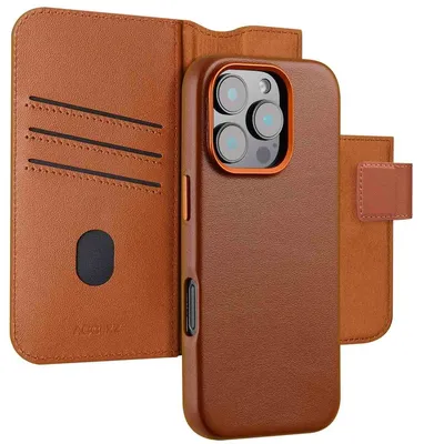 Produktbild von Accezz 2-in-1 Klapphülle aus Leder mit MagSafe iPhone 16 Pro - Sienna Brown