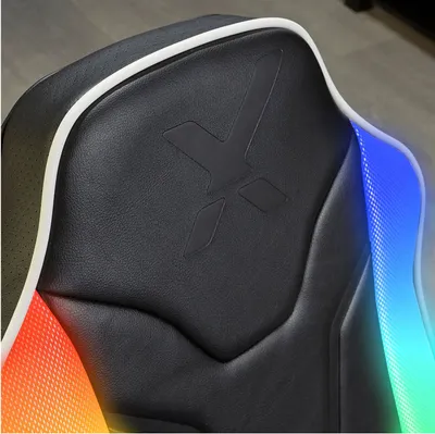 Produktbild von X Rocker Chimera RGB 2.0 Stereo Audio Gaming Chair