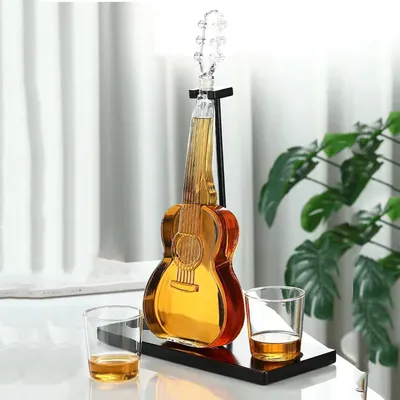 Obrázek produktu pro Sada na whisky, 1000 ml, včetně sklenic, ve tvaru kytary, bez obsahu olova