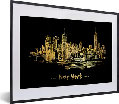 Produktbild von MuchoWow® MuchoWow® Gerahmtes Poster New York - Skyline - Gold 40x30 cm - Poster mit zchwarzem Bilderrahmen - Bilderrahmen - Poster im Rahmen